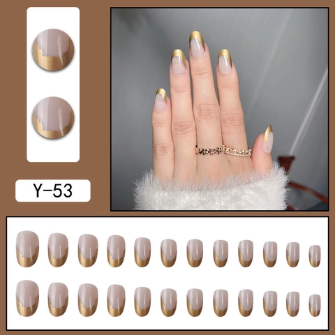 Uñas Postizas A Presión Estilo Francés Cortas Redondas Rosa Nude Con Bordes De Papel De Oro Irregulares Manicura DIY Elegante
