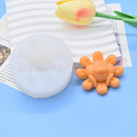 Silikonform Cartoon Blume Smiley Gesicht Oktopus Form DIY Handgefertigte Aroma Kerze Seife Gips Harz Handwerk Backwerkzeug