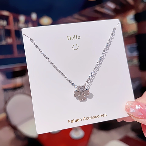 Collana Pendente Quadrifoglio Con Cuore Acciaio Al Titanio Zircone Lucido Intarsiato Elegante Stile Coreano Donna