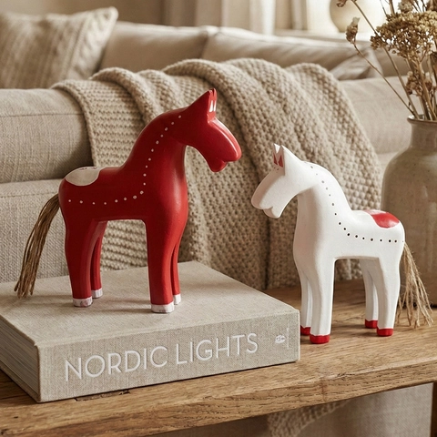 Nordischer Stil Dala-Pferd Ornament Holz Vintage Handbemalt Punktmuster Tierfigur Für Zuhause Wohnzimmer Schreibtisch Dekoration