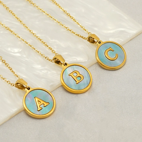 Alfabet Initiaal Hanger Ketting Verguld Roestvrij Staal Blauwe Kunstparelmoer Schelp Elegante Mode Juwelen Voor Dames