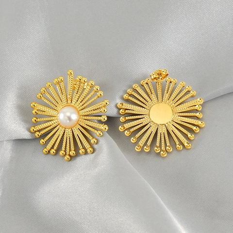 Orecchini A Lobo A Sole Placcati Oro 18K Acciaio Inossidabile Centro Perla Artificial Gioielli Di Moda Minimalisti Geometrici Per Donna