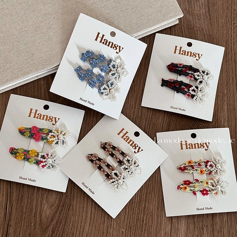 Handmade Floral Embroidery Hair Clips With Faux Artificial Pearls Fabric Wrapped BB Clips Vintage Sweet Elegant Accessories Women