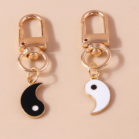 Tai Chi Yin Yang Keychain Zinc Alloy Enamel Matching Pendants For Couples Best Friends Vintage Gold Metal Bag Decor