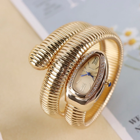 Fashion Women Quartz Bracelet Watch Snake Shaped Wrap Around Metal Tubogas Strap Rhinestone Inlaid Waterproof Wristwatch