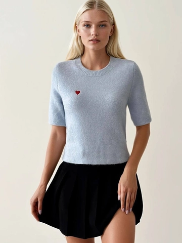 Women Short Sleeve Knit Sweater Top Heart Embroidery Round Neck Cotton Blend Slim Fit Solid Color Casual Pullover