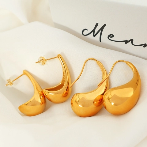 Elegantes Pendientes Minimalistas de Acero de Titanio Chapado en Oro de 18K para Mujer Gancho de Oreja Geométrico Gota de Agua Joyería de Moda