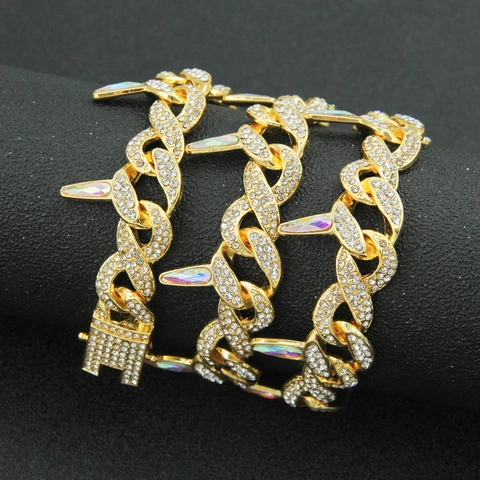 Alloy Rhinestone Spiked Cuban Kette Halskette Iced Out Hiphop Herren Persönlichkeit Bunte Twist Buckle Schmuck