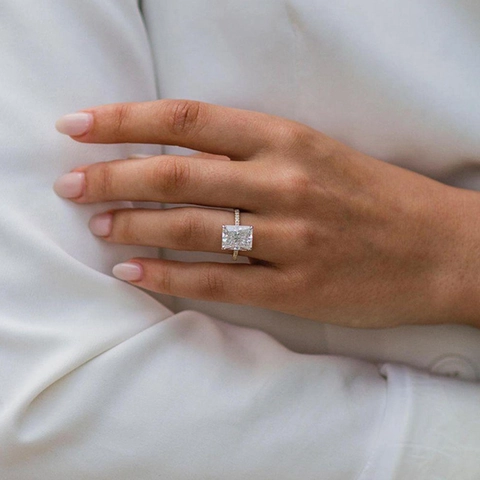 Elegante Radiant Geslepen Zirkoon Verlovingsring Verguld Koper Voor Vrouwen Luxe Glinsterende Bruidssieraden