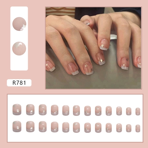 Franse Stijl Press On Nails Korte Vierkante Vorm Roze Wit Verloop Met Zilveren Sterpatronen Kunstnagels Voor Dames