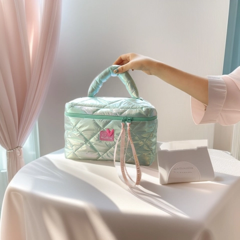 Bolsa De Maquillaje Metálica Acolchada Gran Capacidad Asa Portátil Organizador Cosmético Para Mujeres Estilo Ins Neceser