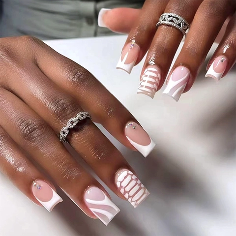 Press On Nails Square White French Tip Bone Pattern Rhinestone Minimalist Sweet Style Fake Nails For Women