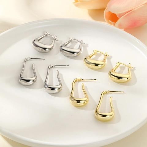 Hochwertige Minimalistische Kupfer Hohl U-Förmige Creolen Für Damen Gold Silber 18K Vergoldet Geometrisch Original Mode Schmuck Accessoire
