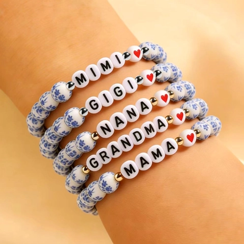 Bracciale di Perline in Ceramica Blu E Bianco Per Donna Fatto a Mano Lettera MAMA GRANDMA Cuore Elastico Gioielli Regalo