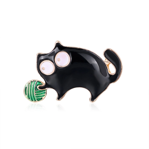 Cartoon Schwarze Katze Spielt Garnknäuel Emaille Brosche Pin Süße Tier Legierung Schmuck Abzeichen Geschenk