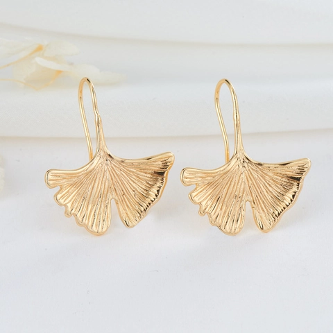 Fashion Ginkgo Leaf Fan Shaped Ear Hooks Copper 14K Gold Plated Minimalist Botanical Dangle Earrings For Women Jewelry Gift