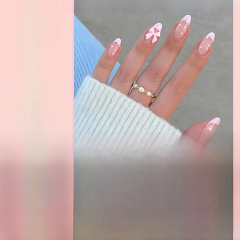Faux Ongles French Roses Avec Nœud 3D Et Décoration De Künstliche Perles Style Doux En Forme D'Amande Pour Femmes