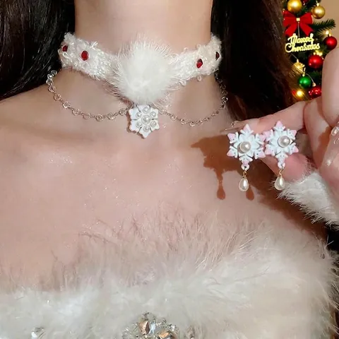 Choker In Peluche Bianco E Orecchini A Fiocco Di Neve Con Pompon Perla Artificial E Perno In Argento Sterling 925 Natale Stile Invernale