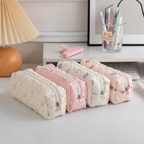 Quilted Pencil Case Large Capacity Polyester Cute Cartoon Bear Rabbit Stationery Storage Bag For Students Girls