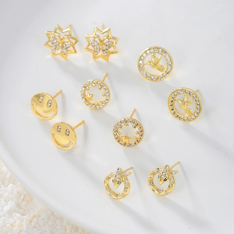 Pendientes De Botón De Moda Cobre Chapado En Oro Circonita Sonrisa Serpiente Mariposa Estrella Mujer Silver Earring Post