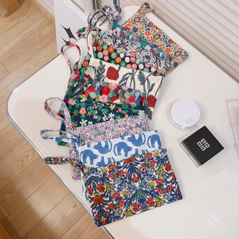 Vintage Floral Cotton Canvas Wristlet Bag For Women Retro Pastoral Zipper Phone Pouch Small Handheld Storage Wallet
