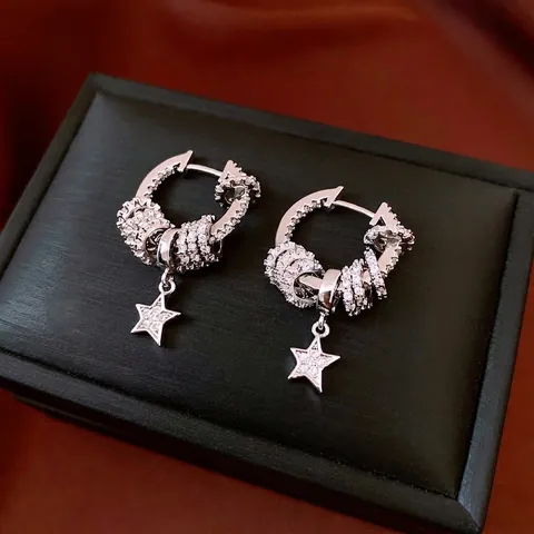 Stern Anhänger Creolen Kupfer Zirkon Funkelnd Elegant Schmuck Für Frauen Mit Silber Ohrringstecker