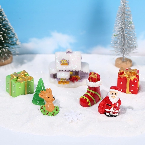Mini Christmas Resin Ornaments Micro Landscape Santa Claus Reindeer Snow House Accessories For DIY Fairy Garden Terrarium