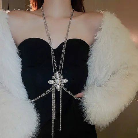 Elegante Catena Per Il Corpo Con Ciondolo A Croce Fiori Di Künstliche Perle E Strass Lunga Nappa Gioielli Da Petto Multistrato Party