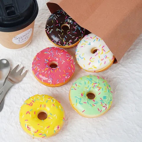 Simulation Donut Artificial Food Model PU Slow Rebound Squishy Toy Fridge Magnet Dessert Photography Props Home Kitchen