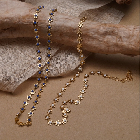 Flower Necklace For Women Copper Gold Plated Enamel Daisy Clavicle Chain Floral Jewelry Elegant Accessory
