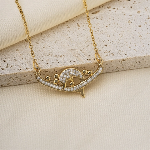 Collana con Pendente a Forma di Delfino e Goccia d'Acqua in Rame Placcato Oro per Donna Semplice Catena in Strass