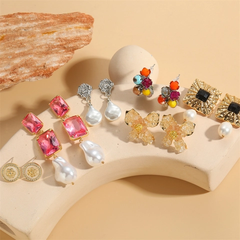 Boucles D'oreilles En Süßwasserperles D'eau Douce Baroque Zircon Cuivre Fleur Vintage Élégant Bijoux Pour Femmes