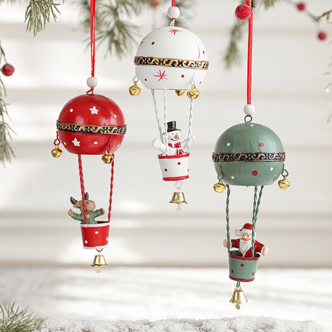 Christmas Hot Air Balloon Hanging Ornament Iron Metal Painted Santa Claus Snowman Reindeer Holiday Tree Decor