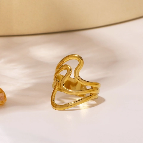 Wellenförmiger Ausgehöhlter Ring 18K Vergoldeter Edelstahl Verstellbar Geometrischer INS Stil Modeschmuck Für Damen