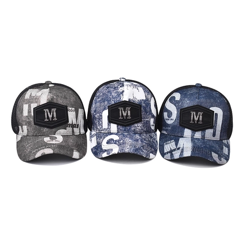 Unisex Vintage Trucker Hat Mit Metall M Logo Graffiti Print Atmungsaktives Mesh Verstellbare Baseballkappe Sonnenschutz