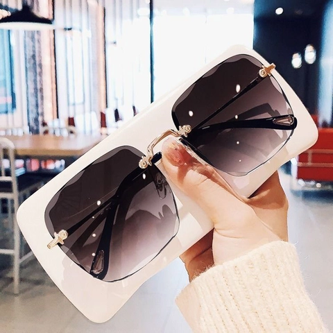 Gafas De Sol Sin Montura Cuadradas Bordes Ondulados Lentes Degradadas Patillas Metálicas Protección UV400 Moda Para Mujeres