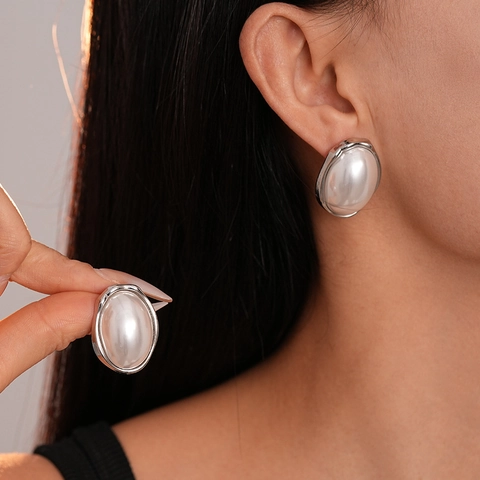 Oval Faux Artificial Pearl Stud Earrings With Irregular Wavy Metal Border And 925 Sterling Silver Earring Post Vintage For Women