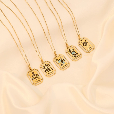 Tarot Karten Anhänger Halskette Edelstahl Rechteck Quadrat Geometrisch Emaille Sonne Mond Stern Mystischer Schmuck