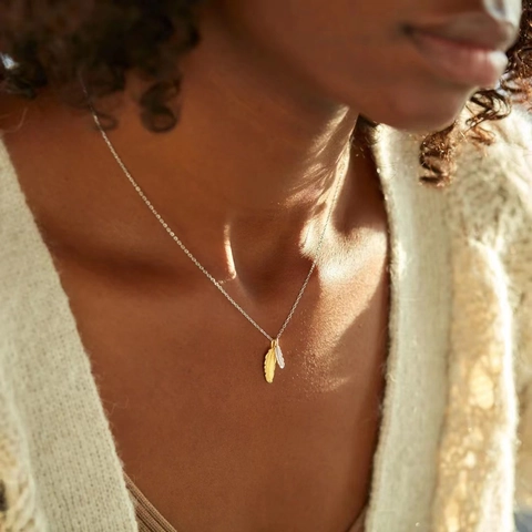 Collier avec Pendentif Double Plume en Argent Sterling S925 pour Femme Bicolore Or Argent Chaîne Clavicule Minimaliste Électroplaquée