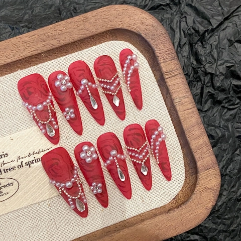 Handmade New Chinese Style China Red Press On Nails Peony Pattern Faux Pearl Rhinestone Long Teardrop Nails For Wedding Festive Women