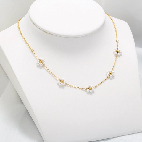 Floral Artificial Pearl Necklace Copper 18K Gold Plated Elegant Sweet Flower Clavicle Chain Jewelry For Women