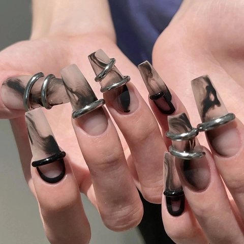 Coffin Press On Nails Ματ Μαύρο Μοτίβο Μάρμαρο Με Ασημί Μεταλλικό Δαχτυλίδι Μακριά Τραπεζοειδή Τεχνητά Ψεύτικα Νύχια