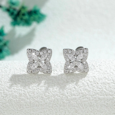Cartilage Piercing Stud Micro Inlaid Zircon Rhombus Flower Copper Titanium Steel Screw Back Helix Earring Retro Small