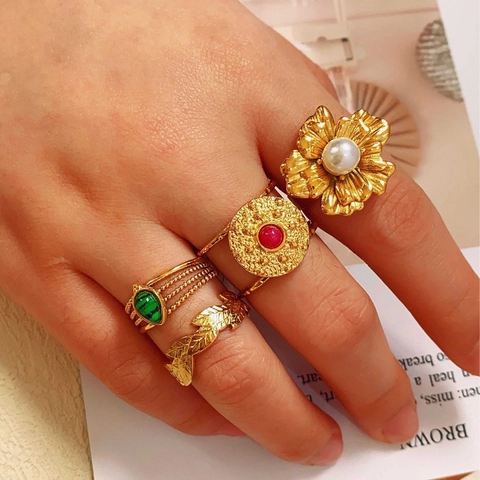 Vintage Medieval Stainless Steel Open Adjustable Ring For Women Retro Gold Plated Rhinestone Artificial Pearl Floral Heart Leaf Hand Jewelry