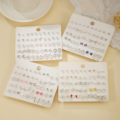 Legierung Strass Künstliche Perle Ohrstecker Mit Harz Ohrringstift Mode Schmuck Für Frauen Elegant Geometrisch Klein Mehrere Stile