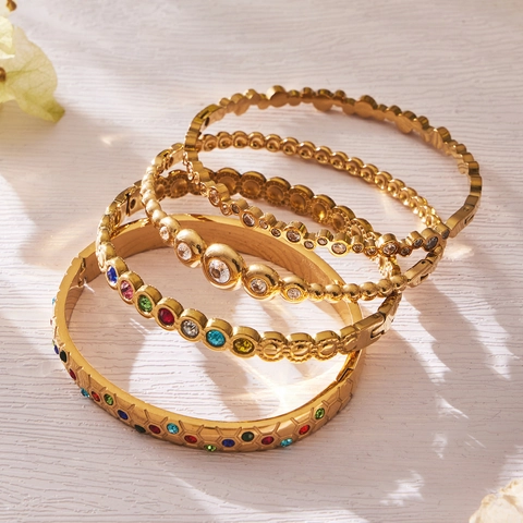 Geometric Buckle Stainless Steel Bangle With 5A Zircon Vintage Luxury Waterproof Non-Tarnish Jewelry For Women