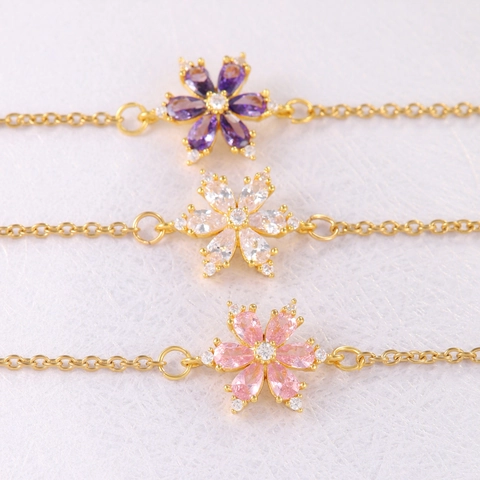 Elegante Pulsera De Flores Cobre Bañado En Oro 18K Zirconia Corte Marquisa Seis Pétalos Joyería Floral Para Mujeres Ajustable