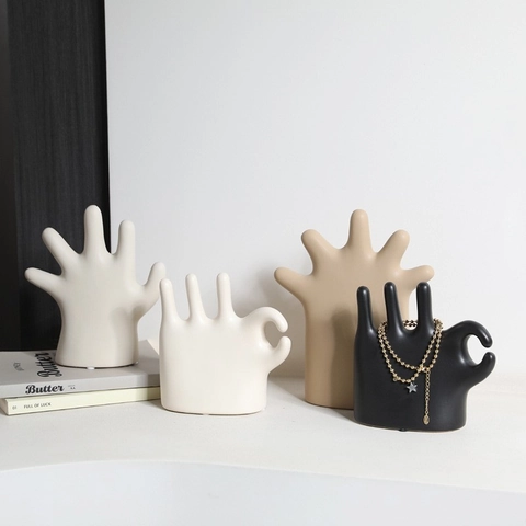 Ceramic Hand Shape Jewelry Stand Holder For Rings Necklaces Nordic Decorative Figurine Desktop Storage Organizer