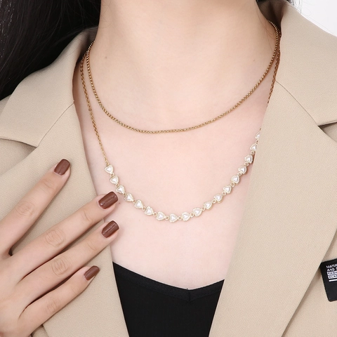 Collar De Doble Capa Con Colgante De Corazón De Acero Inoxidable Con Perlas Artificiales De Imitación Y Esmalte Estilo Elegante Para Mujer