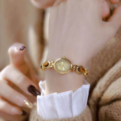 Women Quartz Watch Vintage Gold Tone Alloy Strap Inlaid Tiger Eye Stone Oval Dial Elegant Luxury Ethnic Style Lady Wristwatch